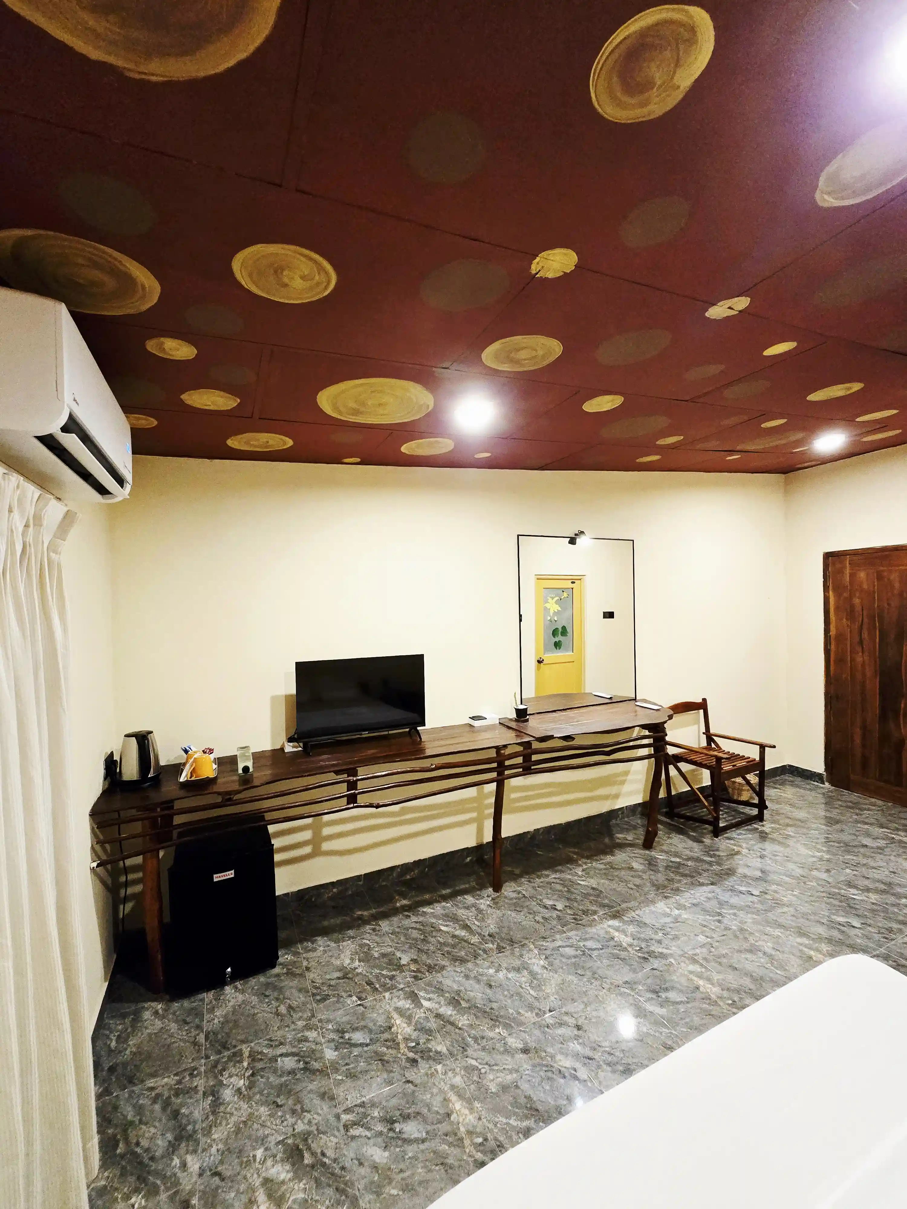 Unique Room
